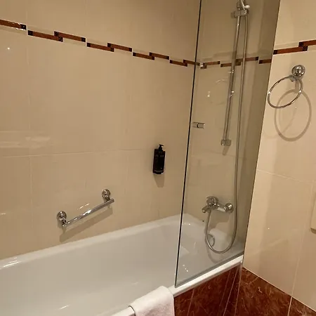 Hotel Chateau Kurfuerstendamm 4*