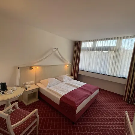 Chateau Kurfuerstendamm Hotel