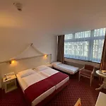 Chateau Kurfuerstendamm Otel Berlin