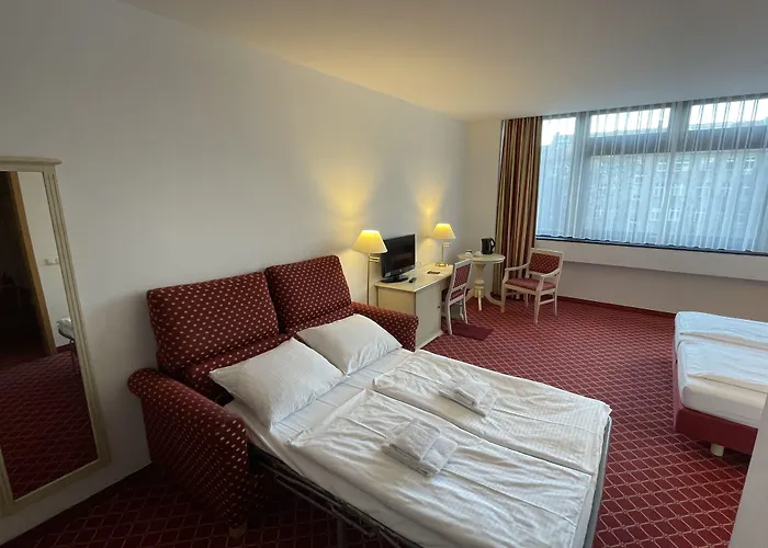 Hotel Chateau Kurfuerstendamm 4*