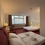 Mercure Chateau Am Kurfürstendamm 4*
