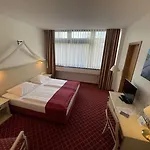 Mercure Chateau Am Kurfürstendamm 4* Berlín