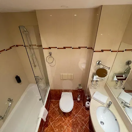 Hotel Mercure Chateau Am Kurfürstendamm 4*