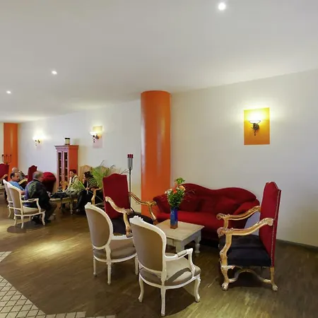 Chateau Kurfuerstendamm Hotell 4*