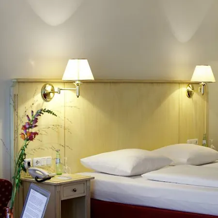 Hotel Chateau Kurfuerstendamm 4*