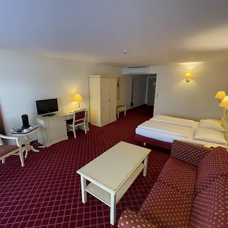 Hotel Chateau Kurfuerstendamm 4*
