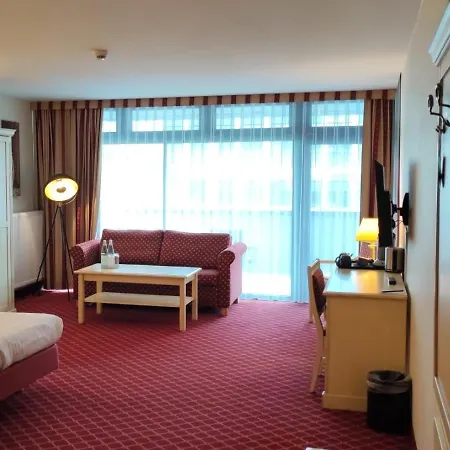 Chateau Kurfuerstendamm Hotel 4*